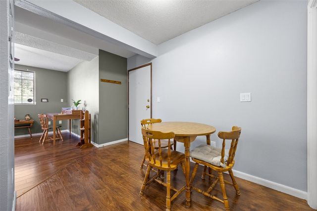 142 Elm Ridge Drive, North Liberty, IA 52317