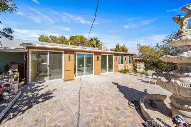 225 W French Avenue, Ridgecrest, CA 93555