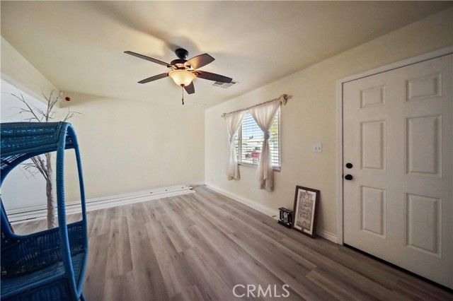 225 W French Avenue, Ridgecrest, CA 93555