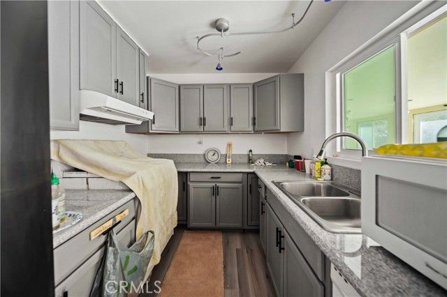 225 W French Avenue, Ridgecrest, CA 93555