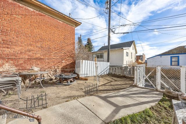 522 W Park, Butte, MT 59701