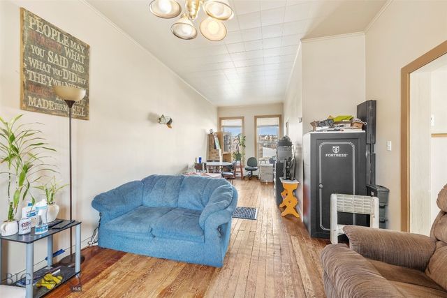 522 W Park, Butte, MT 59701
