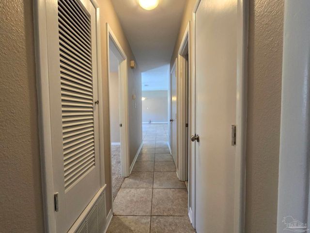 6202 Fairview Dr, Pensacola, FL 32505