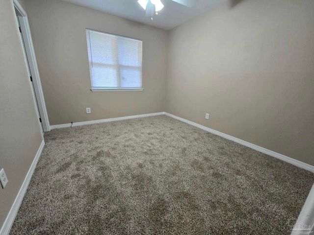 6202 Fairview Dr, Pensacola, FL 32505