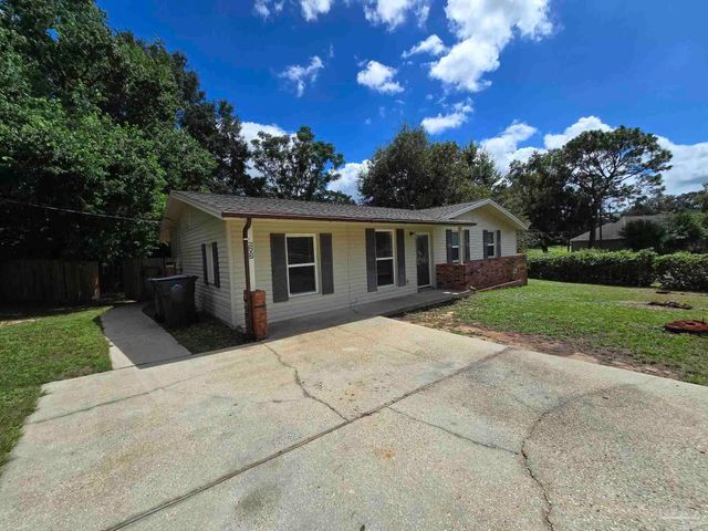 6202 Fairview Dr, Pensacola, FL 32505
