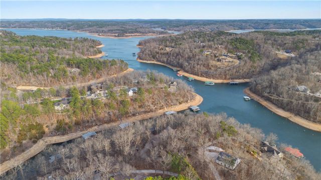 9118 Summer Shade Road, Rogers, AR 72756