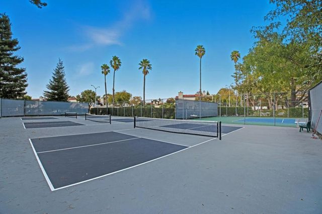 953 Shoreline Drive, San Mateo, CA 94404