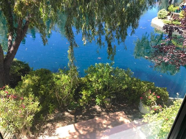 953 Shoreline Drive, San Mateo, CA 94404