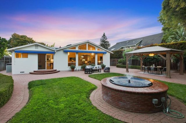 1737 Heron Avenue, Sunnyvale, CA 94087