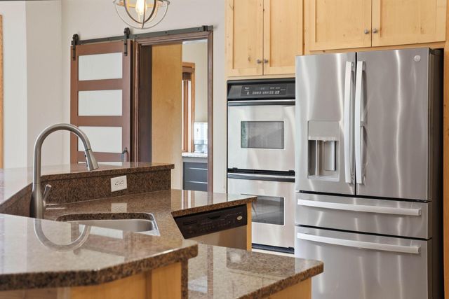 10520 106th Avenue N, Hanover, MN 55341