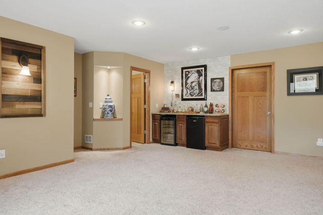 10520 106th Avenue N, Hanover, MN 55341