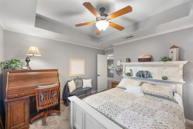 5000 Bridgewater Drive, Arlington, TX 76017