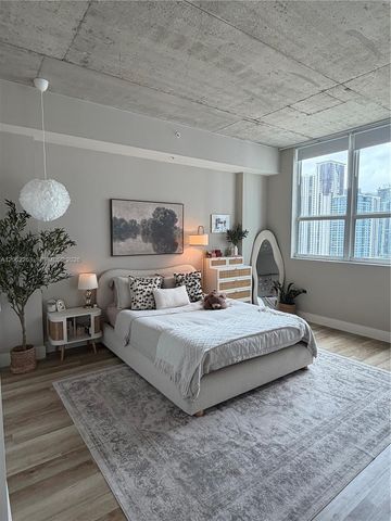 133 NE 2nd Avenue 2405, Miami, FL 33132