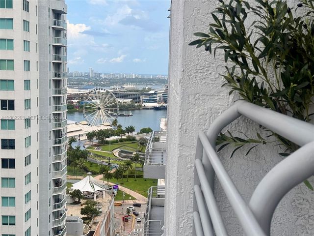 133 NE 2nd Avenue 2405, Miami, FL 33132