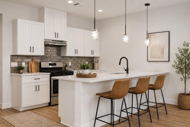 8403 Sunnyhill Street, Houston, TX 77088