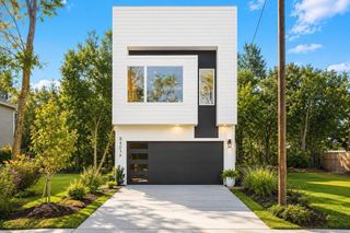 8403 Sunnyhill Street, Houston, TX 77088