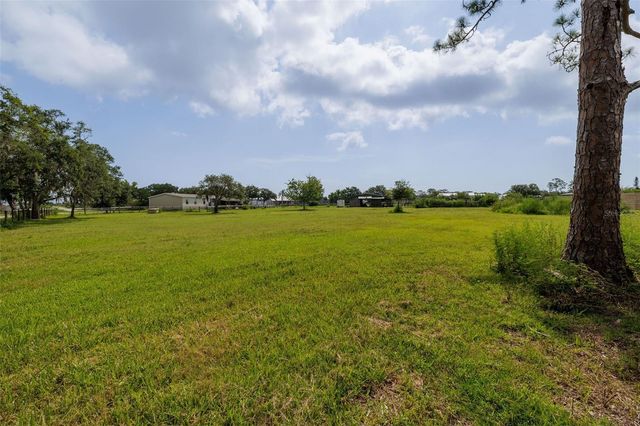 1050 DILLON CIRCLE, New Smyrna Beach, FL 32168