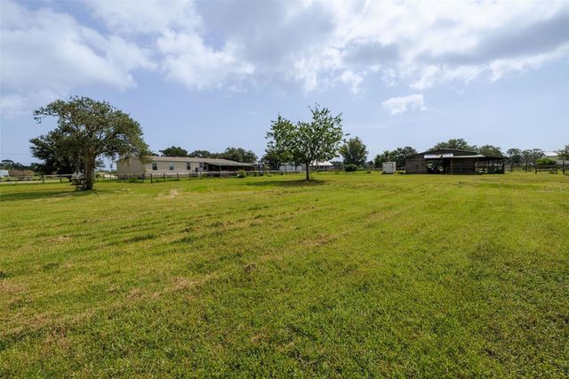 1050 DILLON CIRCLE, New Smyrna Beach, FL 32168