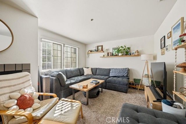 1021 Southwood E, San Luis Obispo, CA 93401