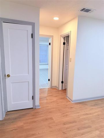 2926 6Th St Street, Lake Charles, LA 70615