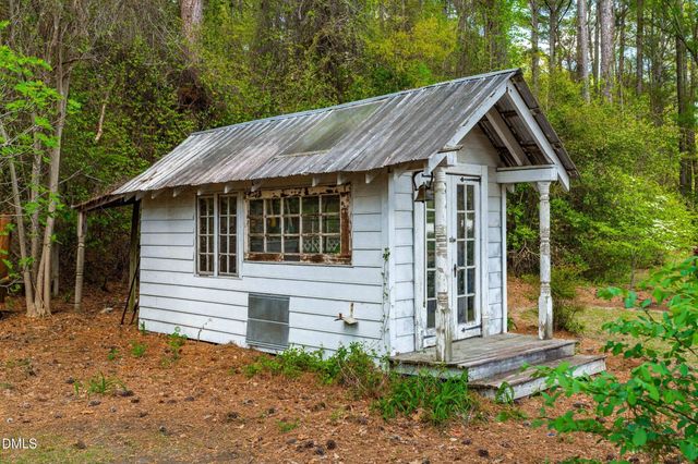 3420 U.S. Highway 301 S, Smithfield, NC 27577