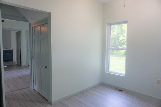 513 W Hutchings Street, Winterset, IA 50273