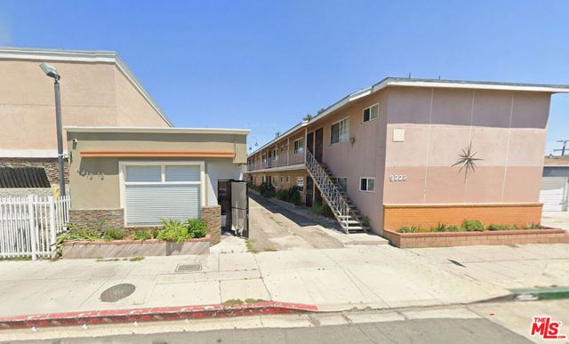 9222 California Avenue, South Gate, CA 90280