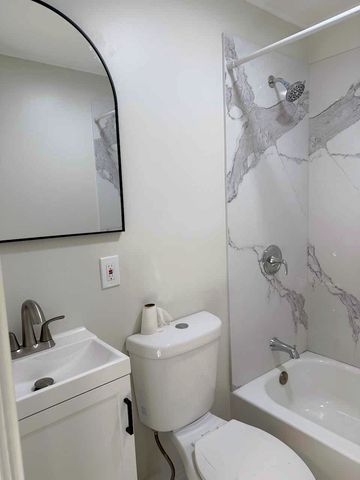 1324 Trenary Way, Modesto, CA 95354