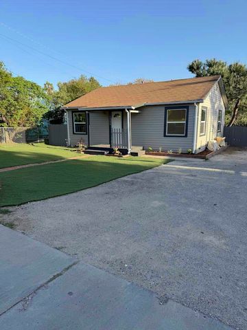 1324 Trenary Way, Modesto, CA 95354