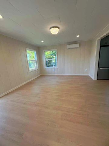 1324 Trenary Way, Modesto, CA 95354