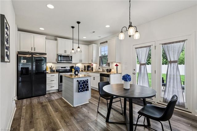 1967 Kippen Drive, Kernersville, NC 27284
