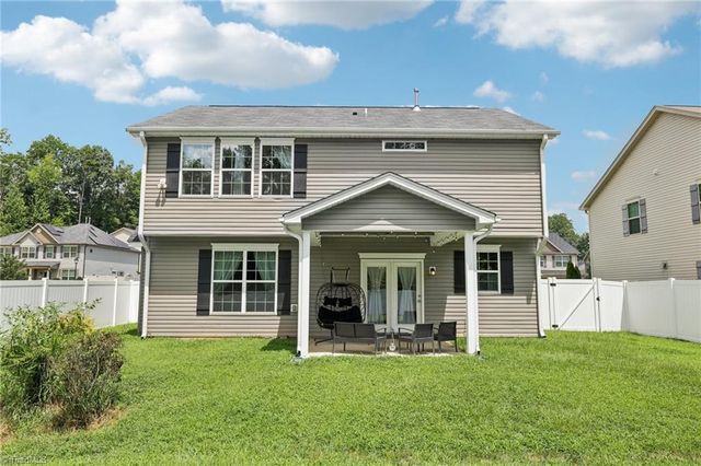 1967 Kippen Drive, Kernersville, NC 27284