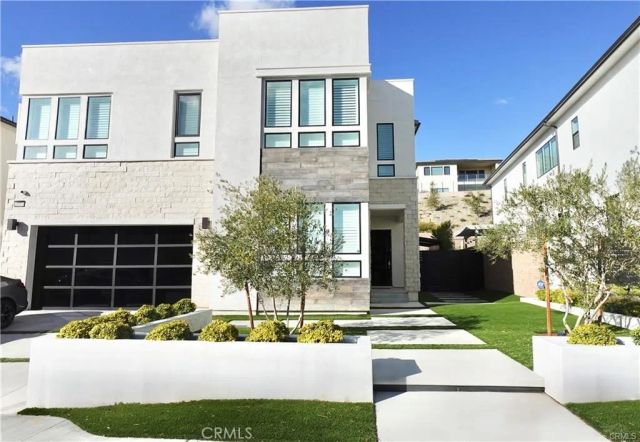 20551 W Hummingbird Court, Porter Ranch, CA 91326