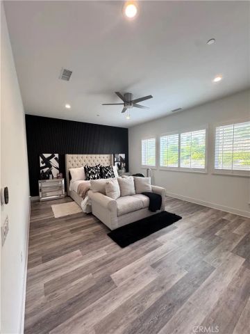 20551 W Hummingbird Court, Porter Ranch, CA 91326