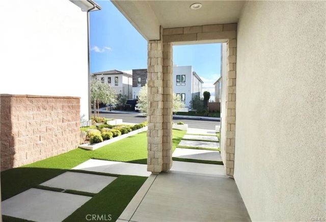 20551 W Hummingbird Court, Porter Ranch, CA 91326