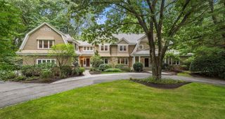 121 Livingston Road, Wellesley, MA 02482