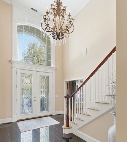 6 Esther Drive, Bedford, NH 03110