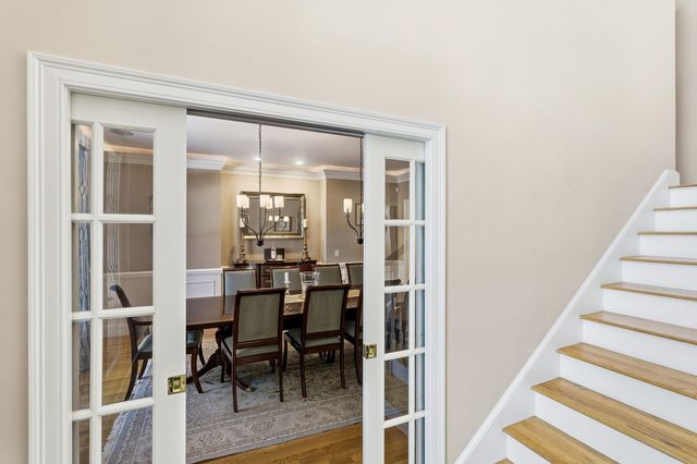 6 Esther Drive, Bedford, NH 03110