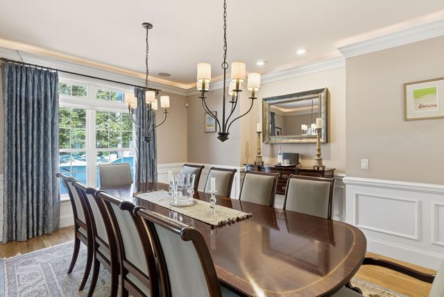 6 Esther Drive, Bedford, NH 03110