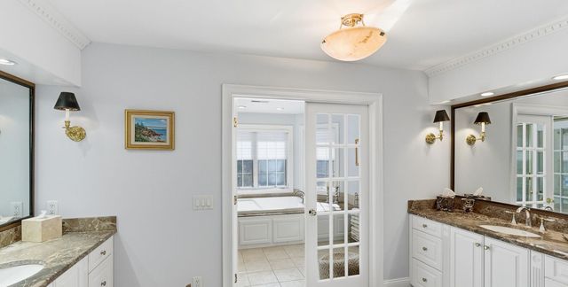 6 Esther Drive, Bedford, NH 03110