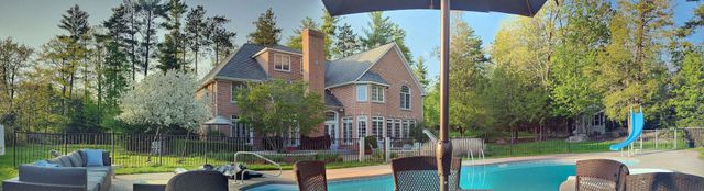 6 Esther Drive, Bedford, NH 03110