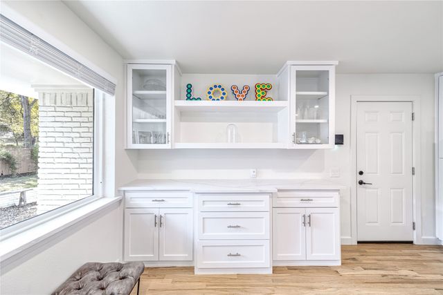 5837 Clendenin Avenue, Dallas, TX 75228