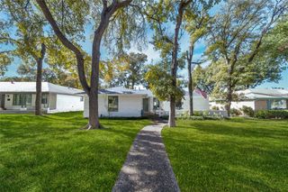 5837 Clendenin Avenue, Dallas, TX 75228