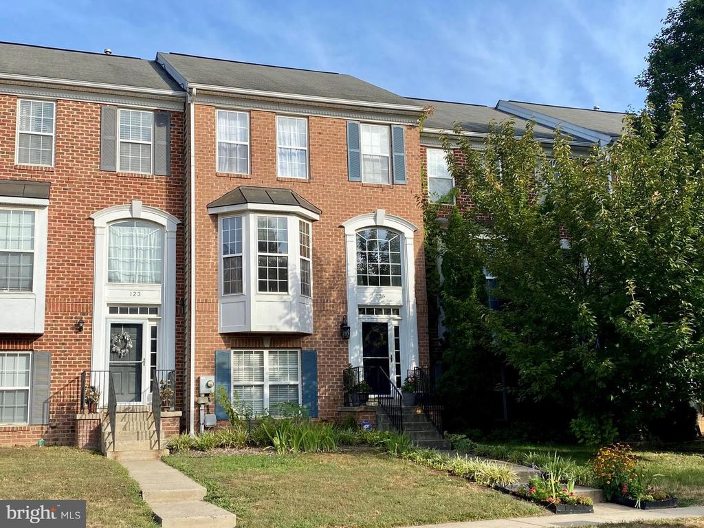 125 MCCLELLAN DR, Frederick, MD 21702