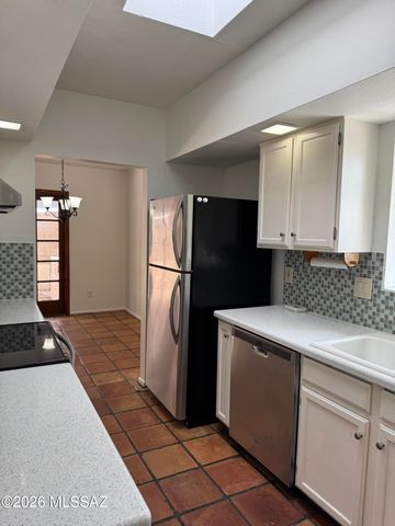 629 W Placita De Las Lomitas, Tucson, AZ 85704