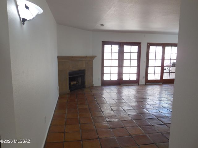 629 W Placita De Las Lomitas, Tucson, AZ 85704