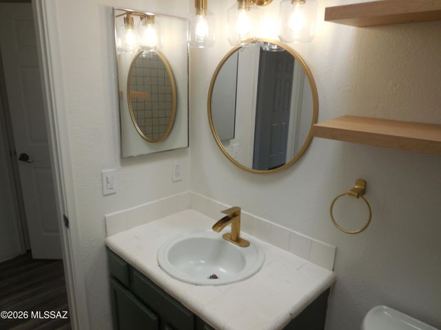 629 W Placita De Las Lomitas, Tucson, AZ 85704