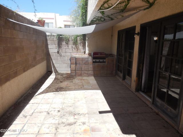 629 W Placita De Las Lomitas, Tucson, AZ 85704