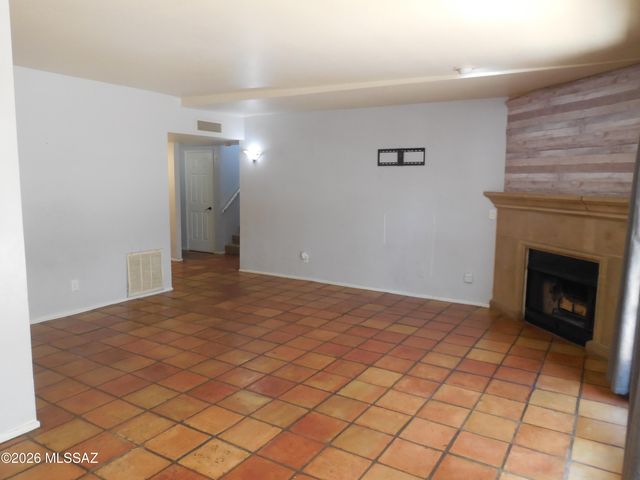 629 W Placita De Las Lomitas, Tucson, AZ 85704