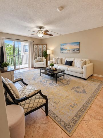 610 Tennis Club Drive 303, Fort Lauderdale, FL 33311